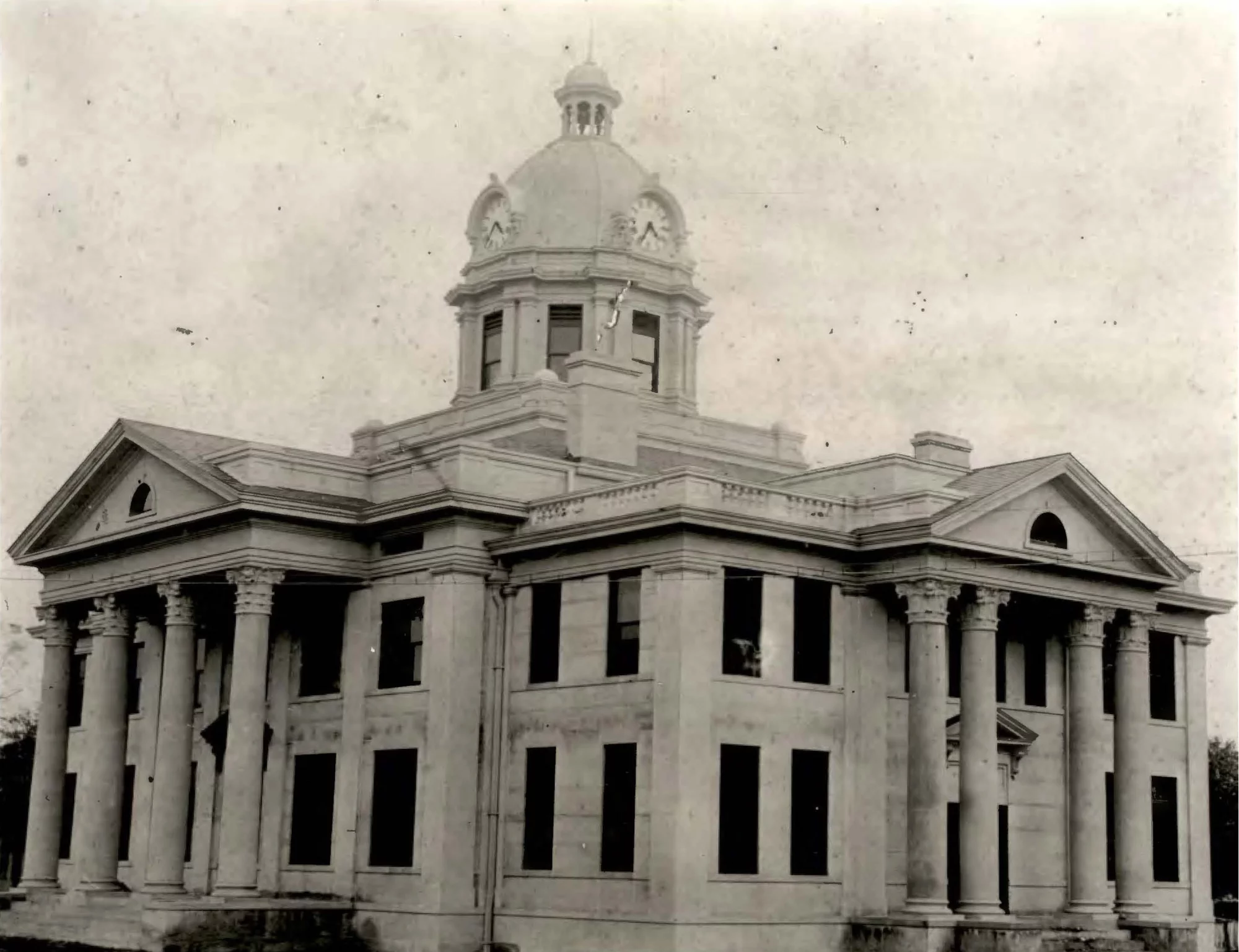Courthouse Courthouse